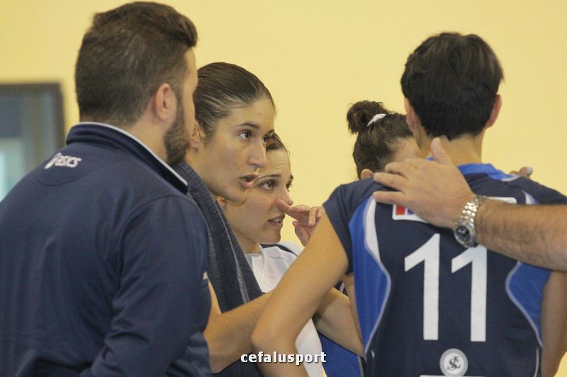 111030 volley 160_tn.jpg
